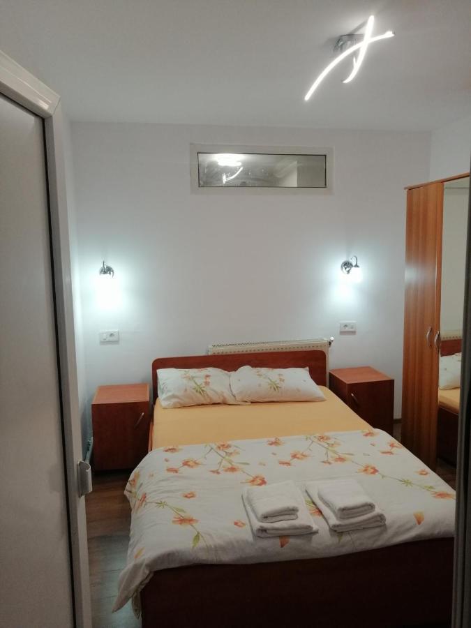 Vila Elly Piatra Neamţ Exterior foto
