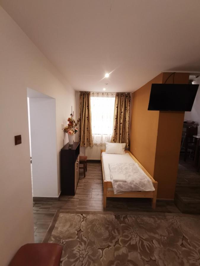 Vila Elly Piatra Neamţ Exterior foto