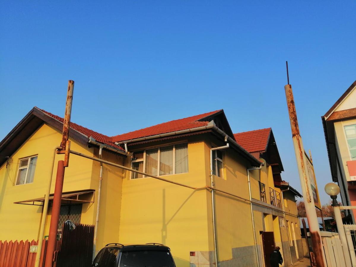 Vila Elly Piatra Neamţ Exterior foto