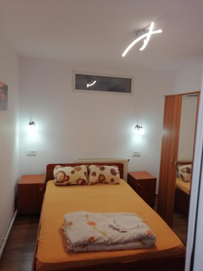 Vila Elly Piatra Neamţ Exterior foto